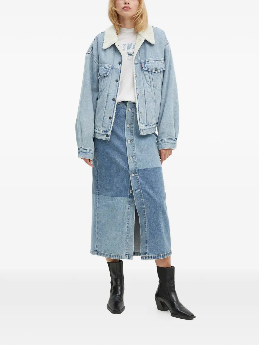 Куртка в стиле 90-х с воротником из шерпы и накладными карманами Levi'S, синий
Куртка в стиле 90-х с воротником из шерпы и накладными карманами Levi'S, синий