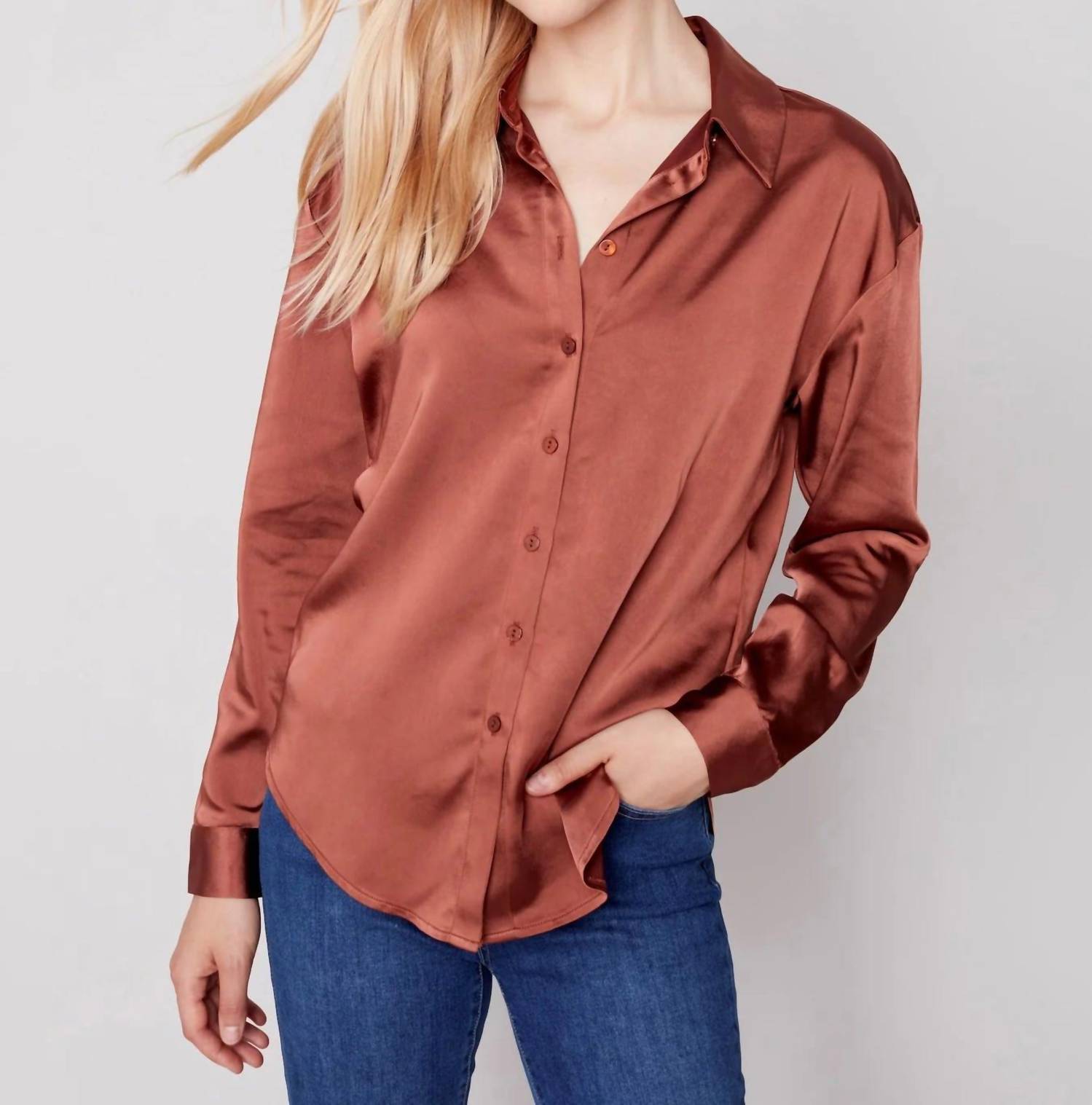 Атласная блузка на пуговицах цвета корицы CHARLIE B, цвет cinnamon
Атласная блузка на пуговицах цвета корицы CHARLIE B, цвет cinnamon
