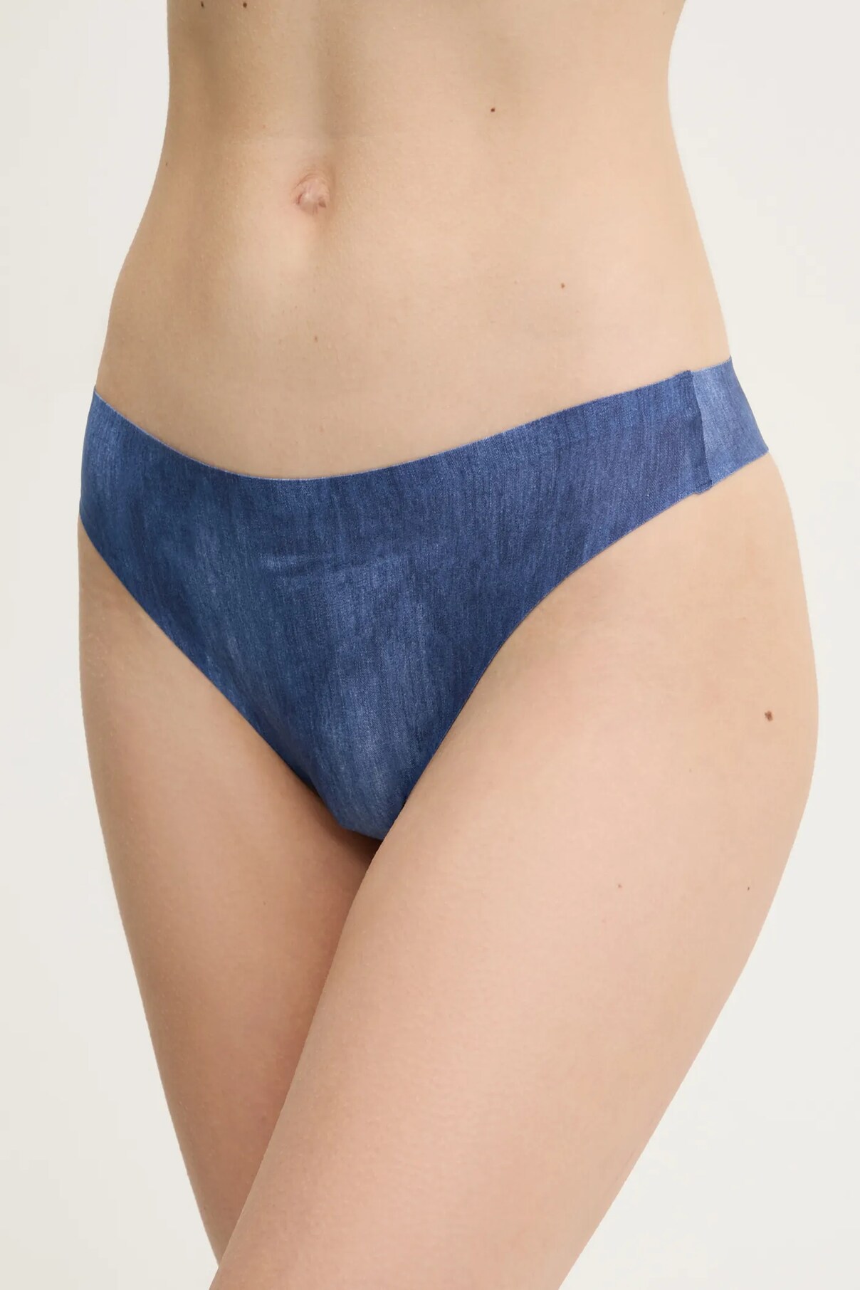 Стринги Chantelle, синий
Стринги Chantelle, синий