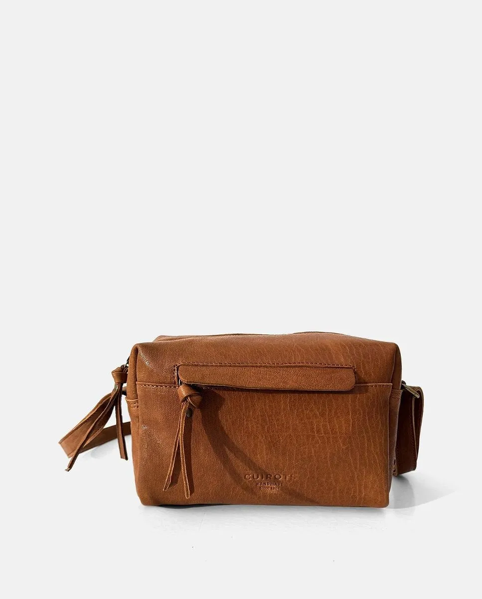 Кожаная сумка-бандо с несколькими карманами Cuirots, светло-коричневый
Кожаная сумка-бандо с несколькими карманами Cuirots, светло-коричневый