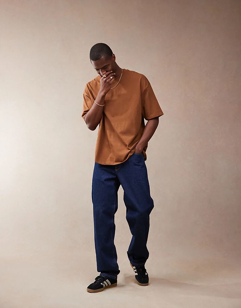 Футболка оверсайз коричневого цвета ASOS DESIGN 
Футболка оверсайз коричневого цвета ASOS DESIGN