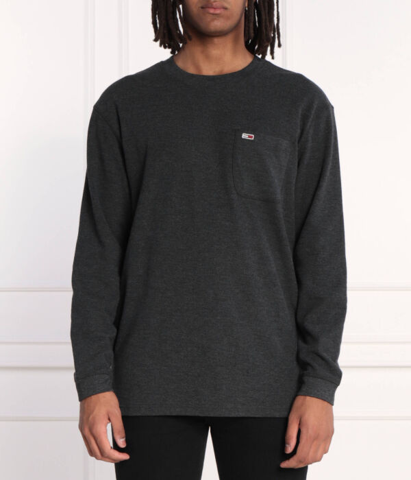 Лонгслив мужской Tommy Jeans свободного кроя с карманом, серый
Лонгслив мужской Tommy Jeans свободного кроя с карманом, серый