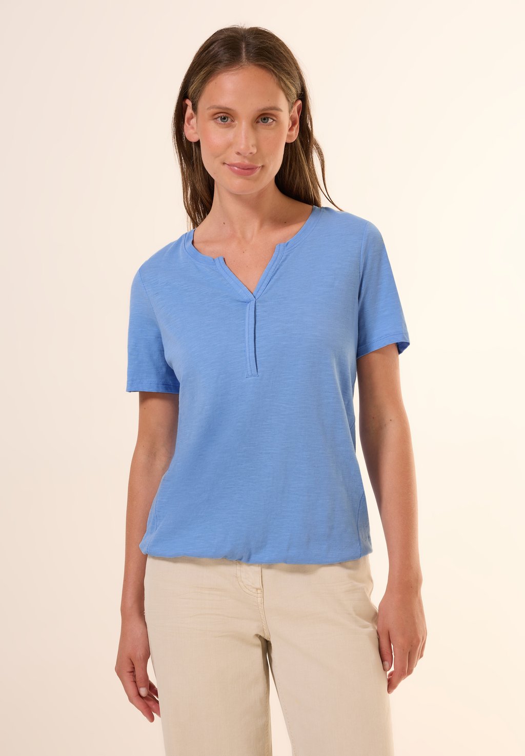 Базовая футболка LOOK Cecil, синий
Базовая футболка LOOK Cecil, синий