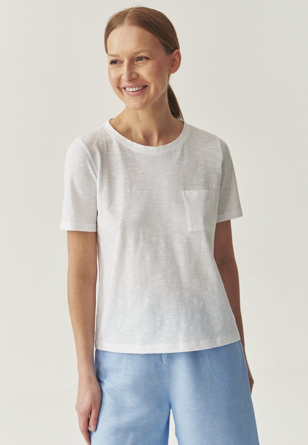 Базовая футболка DELQI TATUUM, белый
Базовая футболка DELQI TATUUM, белый