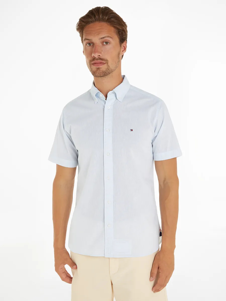 Рубашка Tommy Hilfiger с короткими рукавами "W-CO/LI FAKE SOLID RF SHIRT", в очень тонкую полоску, белый
Рубашка Tommy Hilfiger с короткими рукавами "W-CO/LI FAKE SOLID RF SHIRT", в очень тонкую полоску, белый
