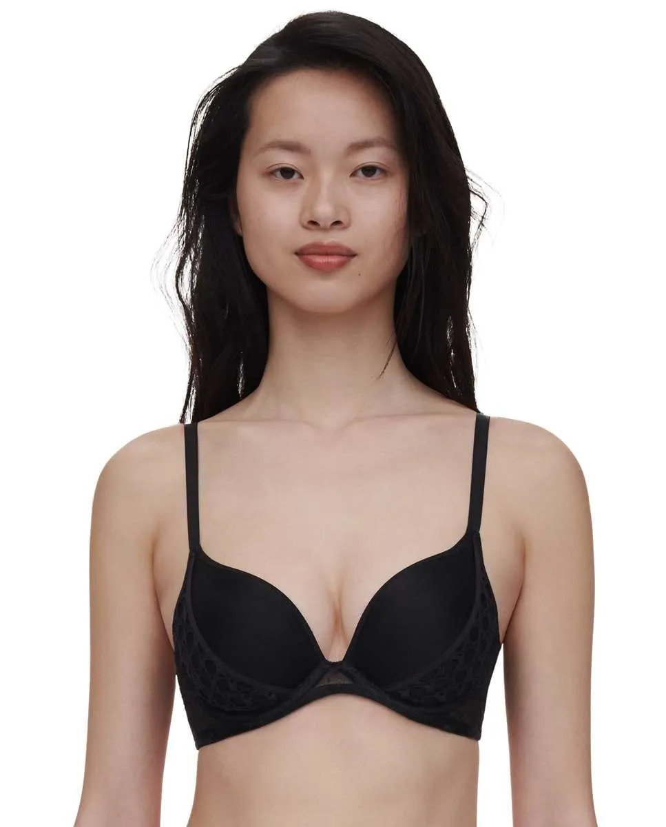 Бюстгальтер с эффектом пуш-ап, сеткой и цветочным кружевом из коллекции Poison Chantelle, черный
Бюстгальтер с эффектом пуш-ап, сеткой и цветочным кружевом из коллекции Poison Chantelle, черный