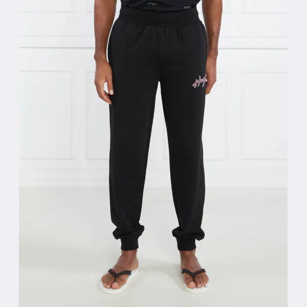 Университетские брюки стандартного кроя Hugo, черный
Университетские брюки стандартного кроя Hugo, черный