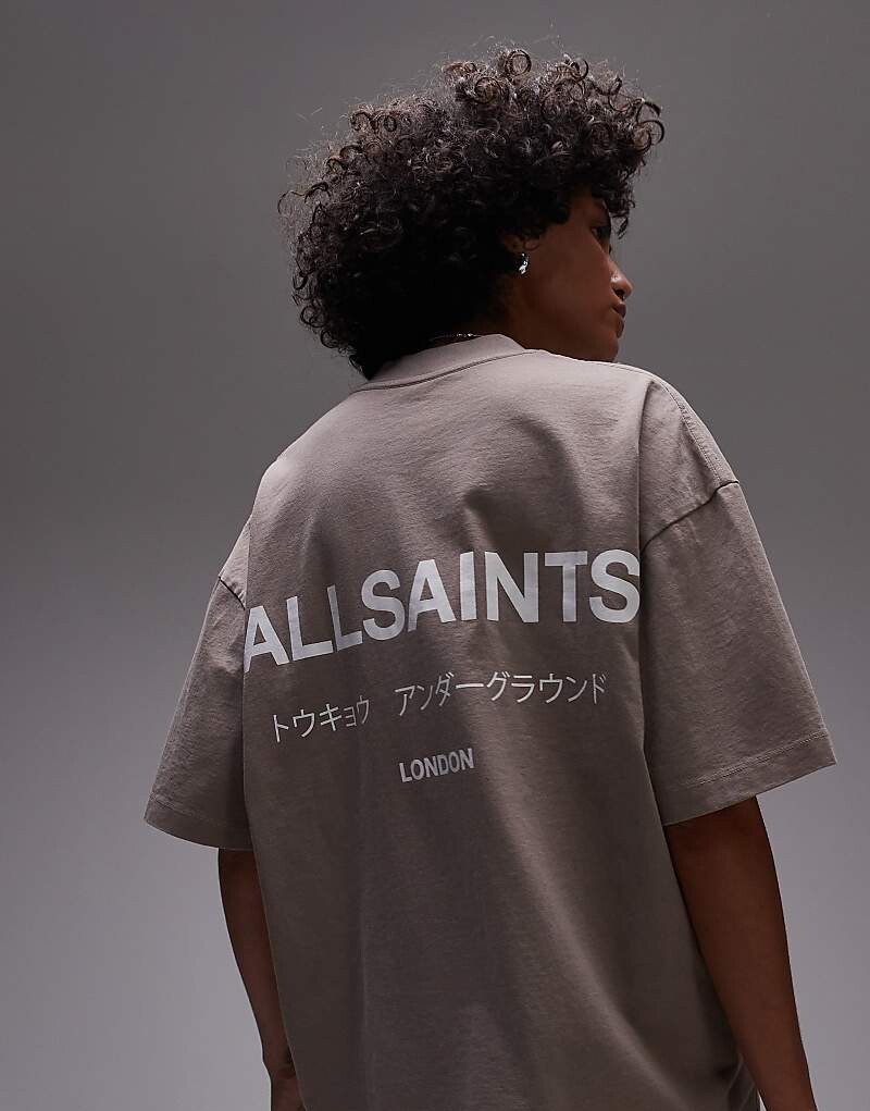 Серо-коричневая футболка оверсайз All Saints Underground эксклюзивно для asos AllSaints
Серо-коричневая футболка оверсайз All Saints Underground эксклюзивно для asos AllSaints
