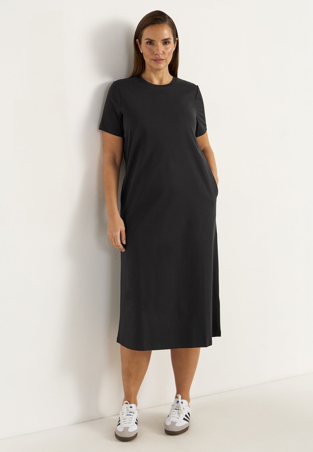 Платье из джерси STRETCHY PREMIUM Cellbes of Sweden, черный
Платье из джерси STRETCHY PREMIUM Cellbes of Sweden, черный