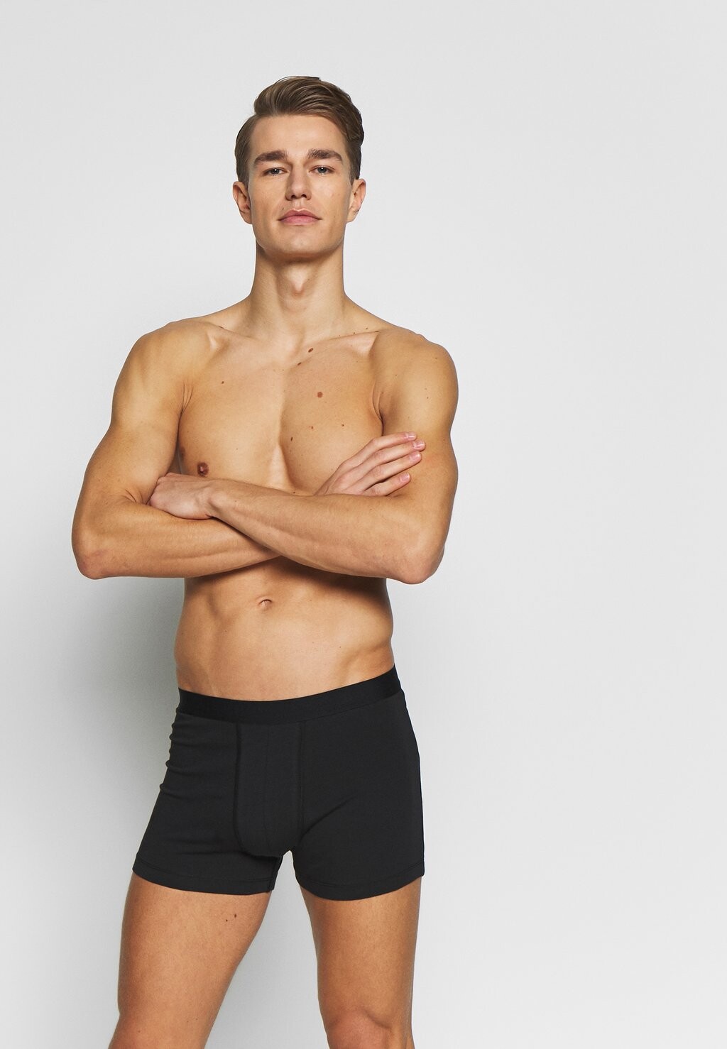 Набор трусов Pier One, 7 предметов, черный
Набор трусов Pier One, 7 предметов, черный