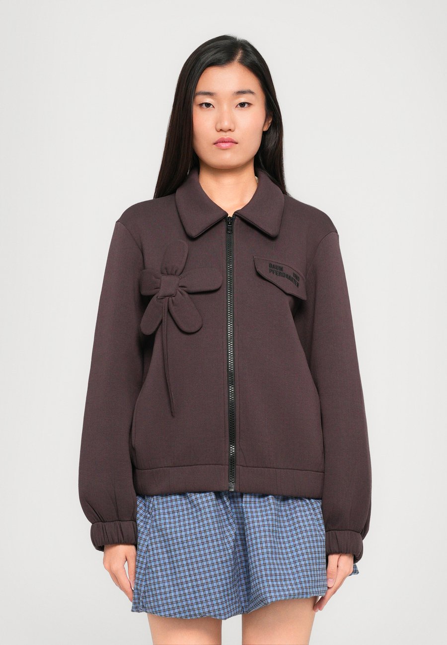 Толстовка Baum und Pferdgarten JOANNE, Deep Burgundy/Bordeaux
Толстовка Baum und Pferdgarten JOANNE, Deep Burgundy/Bordeaux