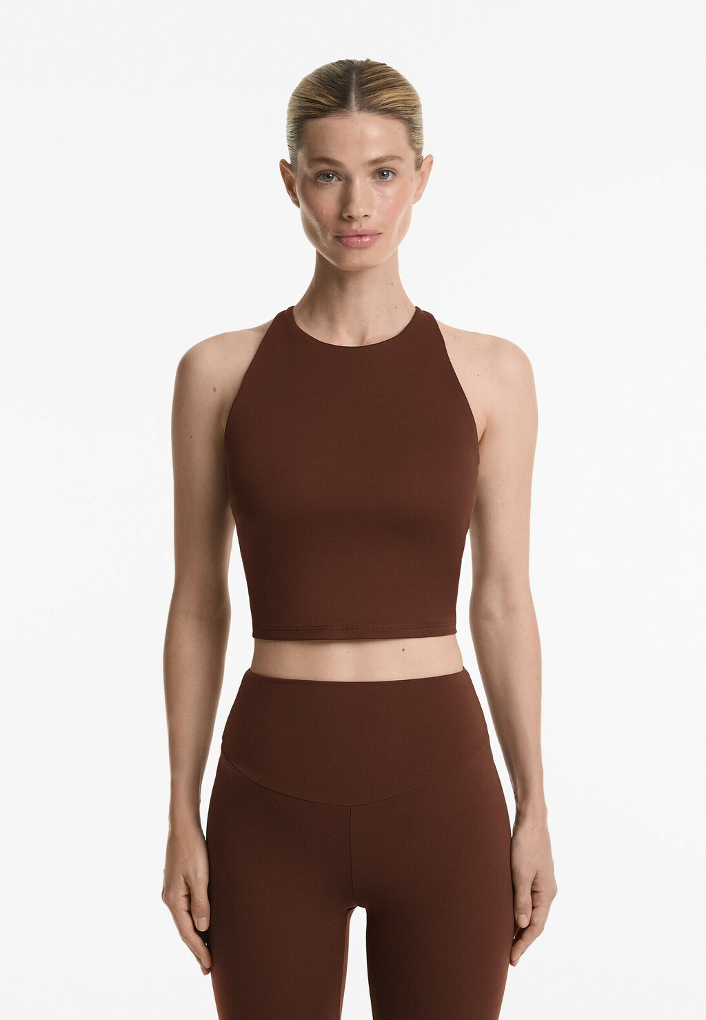 Топ COMFORTLUX STRAP WITH CUPS OYSHO, цвет Mottled Brown 
Топ COMFORTLUX STRAP WITH CUPS OYSHO, цвет Mottled Brown