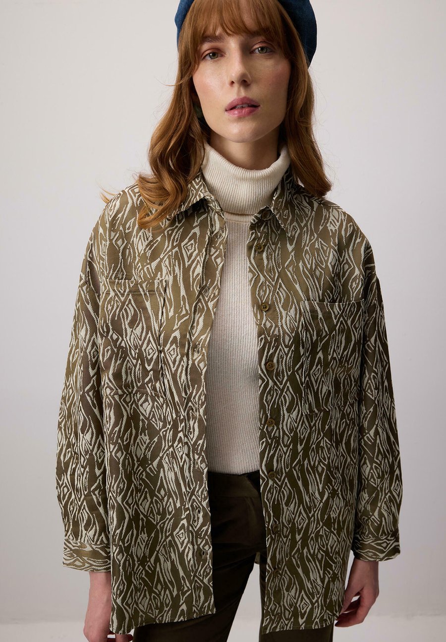 Блуза Touché Privé PATTERNED POCKET DETAILED, Khaki/Khaki
Блуза Touché Privé PATTERNED POCKET DETAILED, Khaki/Khaki