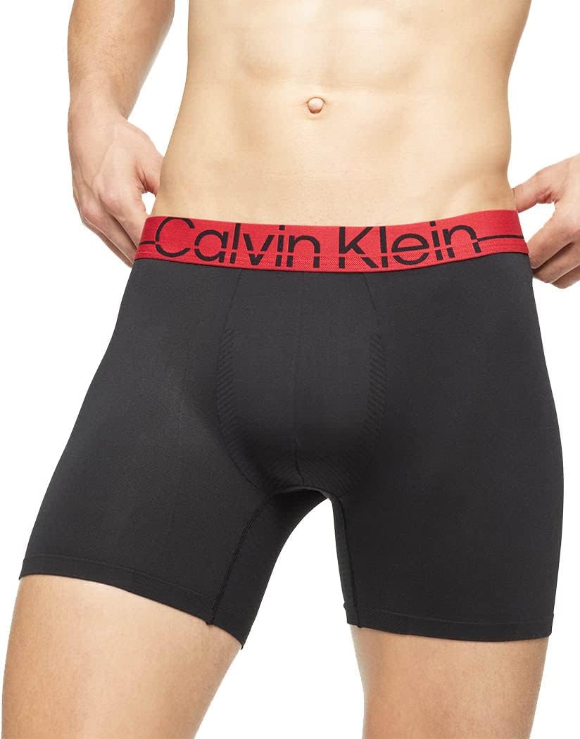Мужские минималистичные трусы-боксеры Calvin Klein Techno Micro, Black
Мужские минималистичные трусы-боксеры Calvin Klein Techno Micro, Black