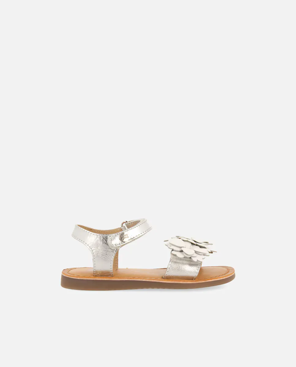 Кожаные сандалии для девочек с регулируемой застежкой из переработанных материалов Gioseppo, серебрянный
Кожаные сандалии для девочек с регулируемой застежкой из переработанных материалов Gioseppo, серебрянный
