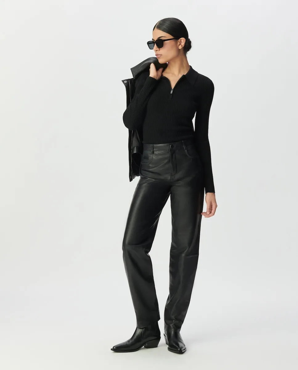 Женские джинсы-клеш с восковой отделкой IKKS, черный
Женские джинсы-клеш с восковой отделкой IKKS, черный