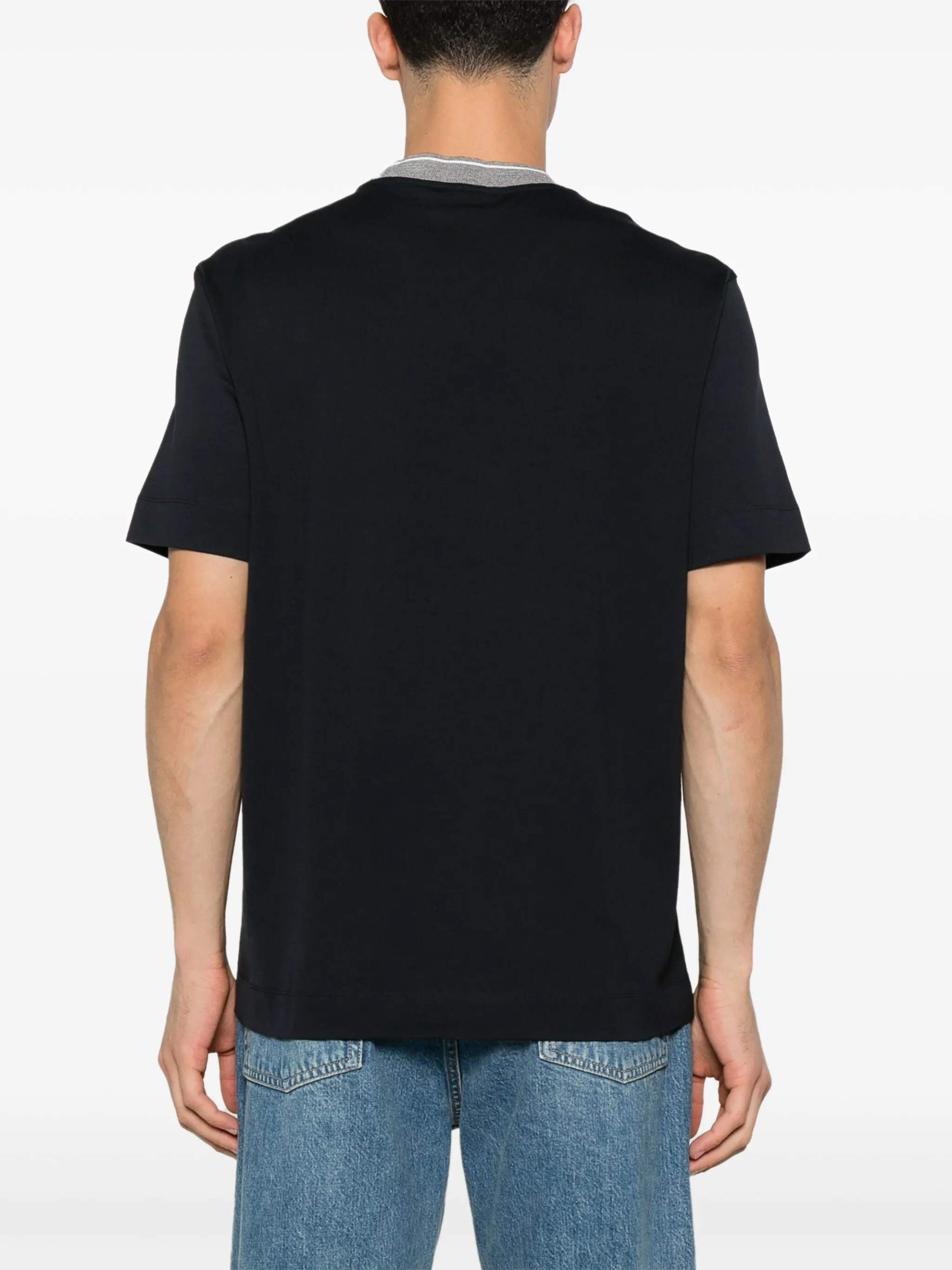 Футболка с отделкой в полоску Emporio Armani, синий
Футболка с отделкой в полоску Emporio Armani, синий