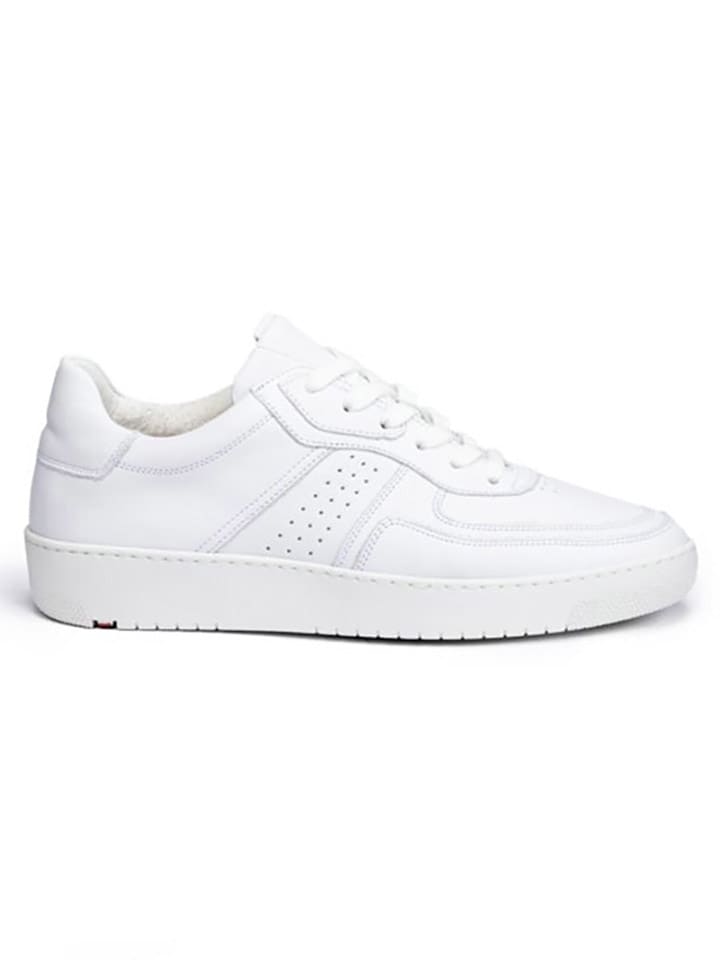 Кожаные кеды "Arel" белого цвета LLOYD
Кожаные кеды "Arel" белого цвета LLOYD