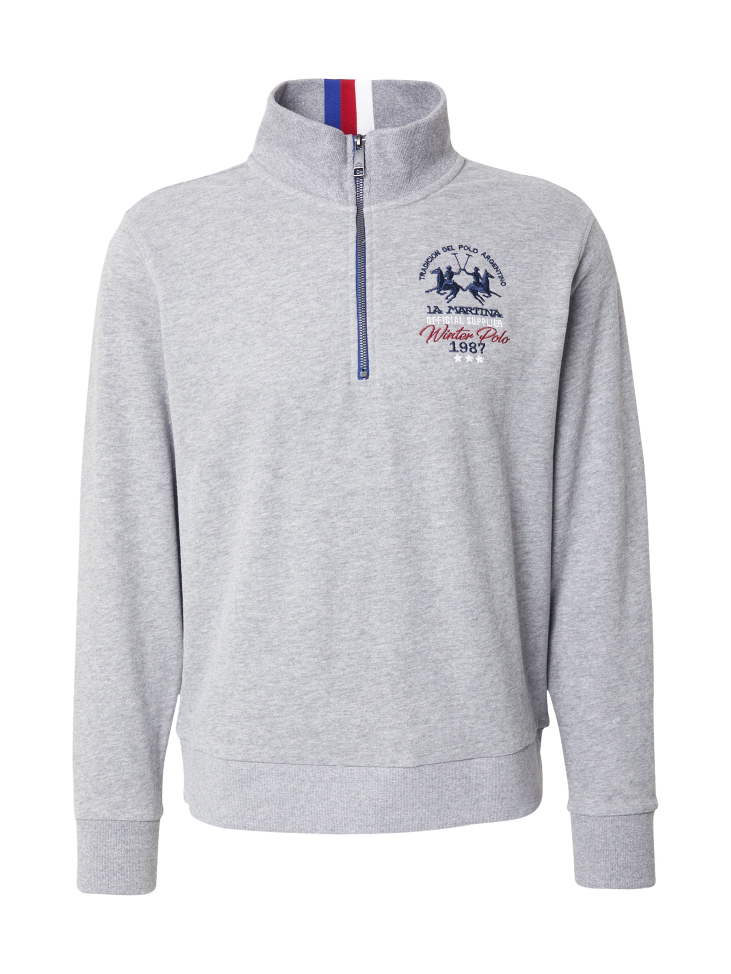 La Martina Свитшот в светло-сером цвете
La Martina Свитшот в светло-сером цвете