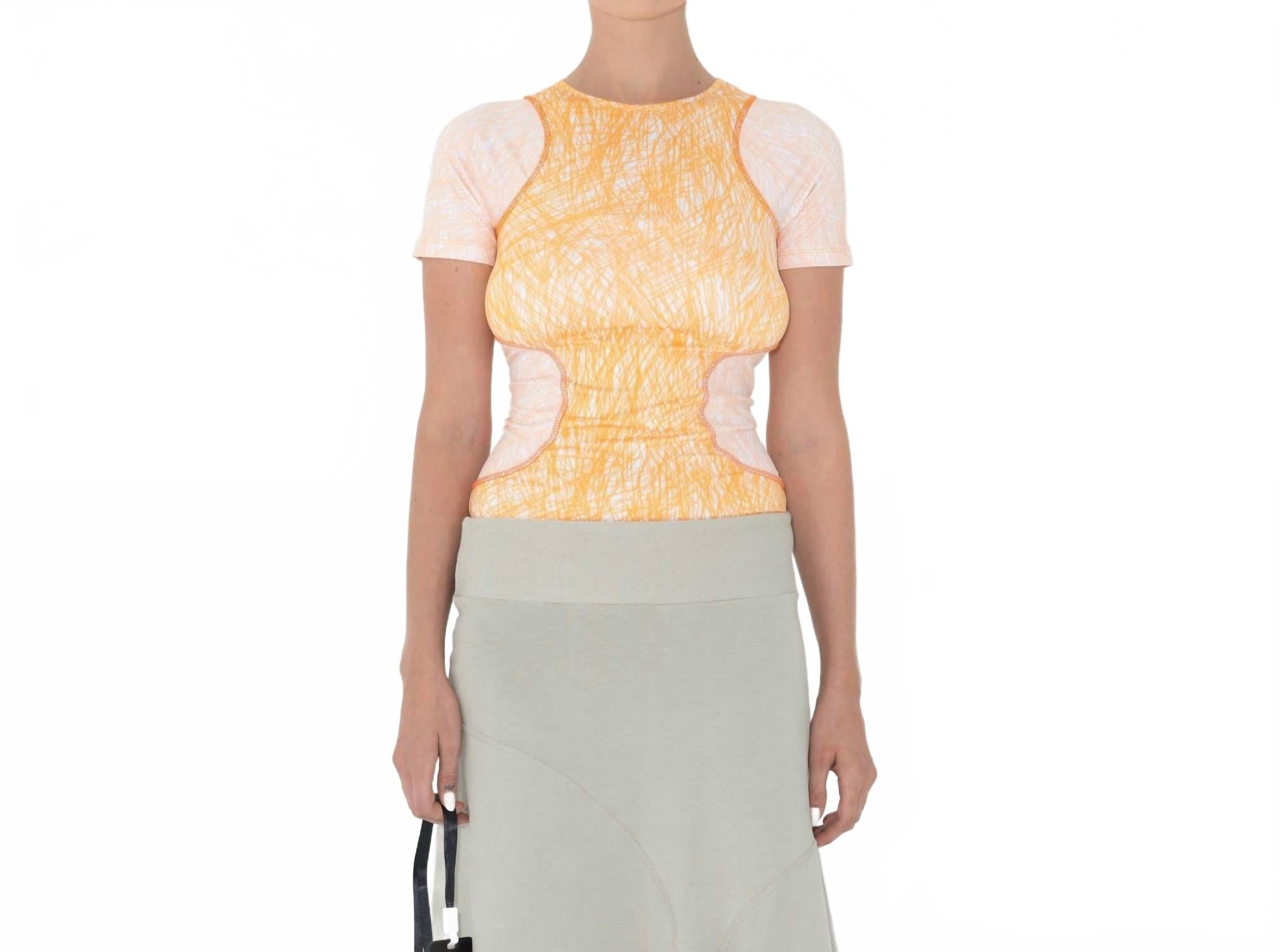 Облегающая футболка с рукавом реглан в оранжевых каракулях ARTHUR
Облегающая футболка с рукавом реглан в оранжевых каракулях ARTHUR