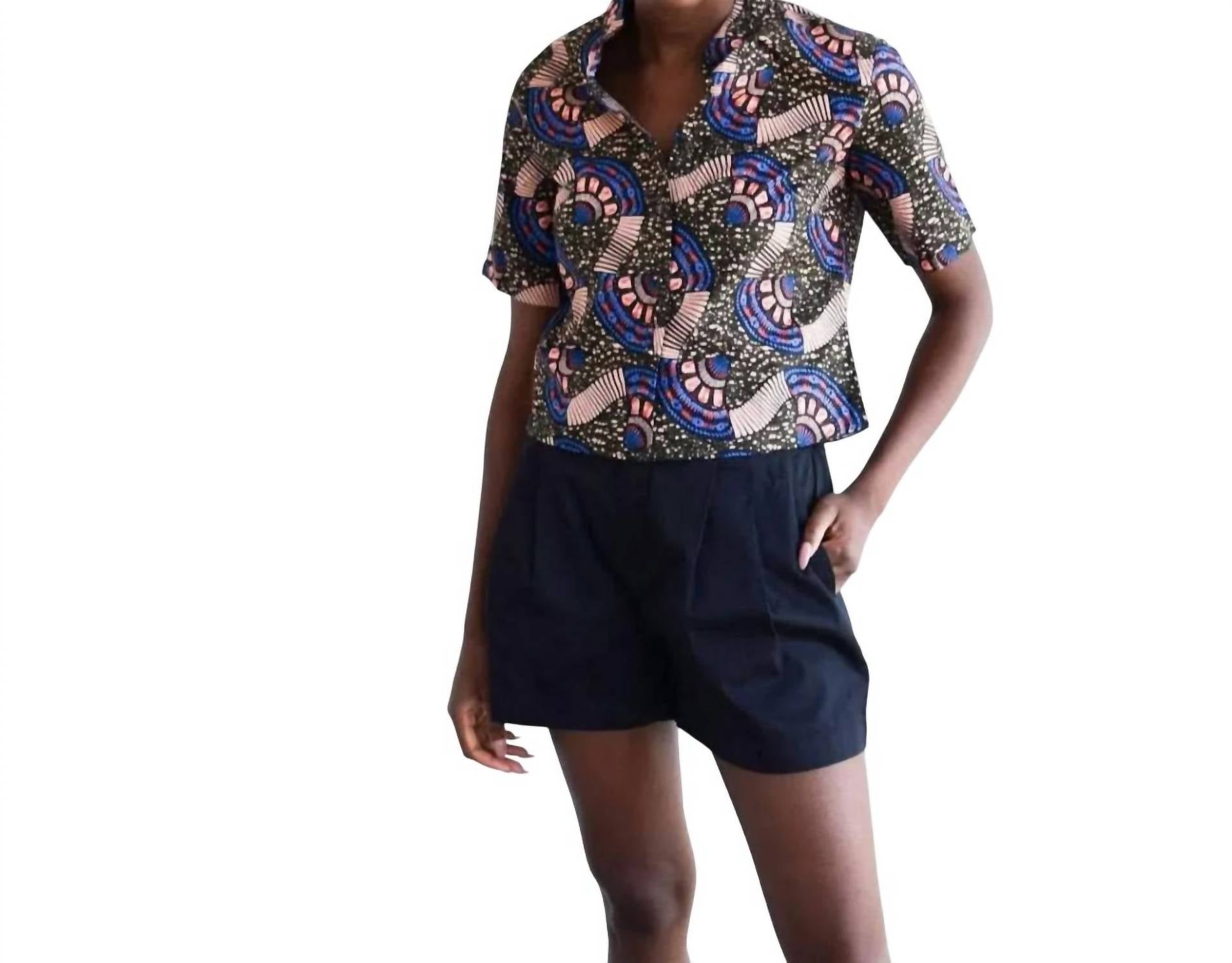 Топ с короткими рукавами Kelli с принтом Olive Wax Never a Wallflower
Топ с короткими рукавами Kelli с принтом Olive Wax Never a Wallflower