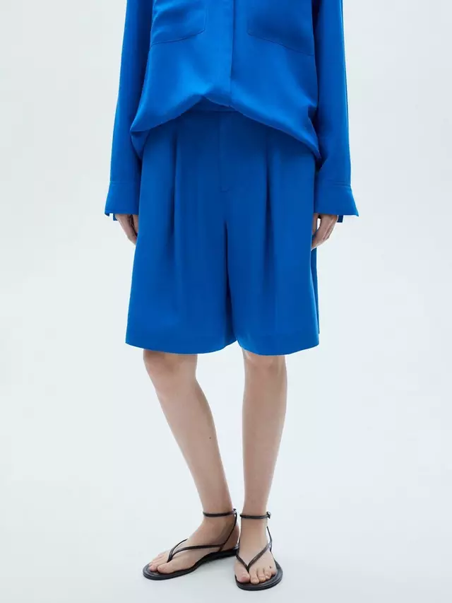 Шорты Mango Factory Linen Blend, синий
Шорты Mango Factory Linen Blend, синий