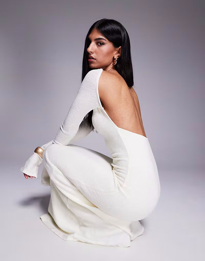 Платье макси с открытой спиной из тонкого трикотажа Princess Polly цвета «кремовый»
Платье макси с открытой спиной из тонкого трикотажа Princess Polly цвета «кремовый»