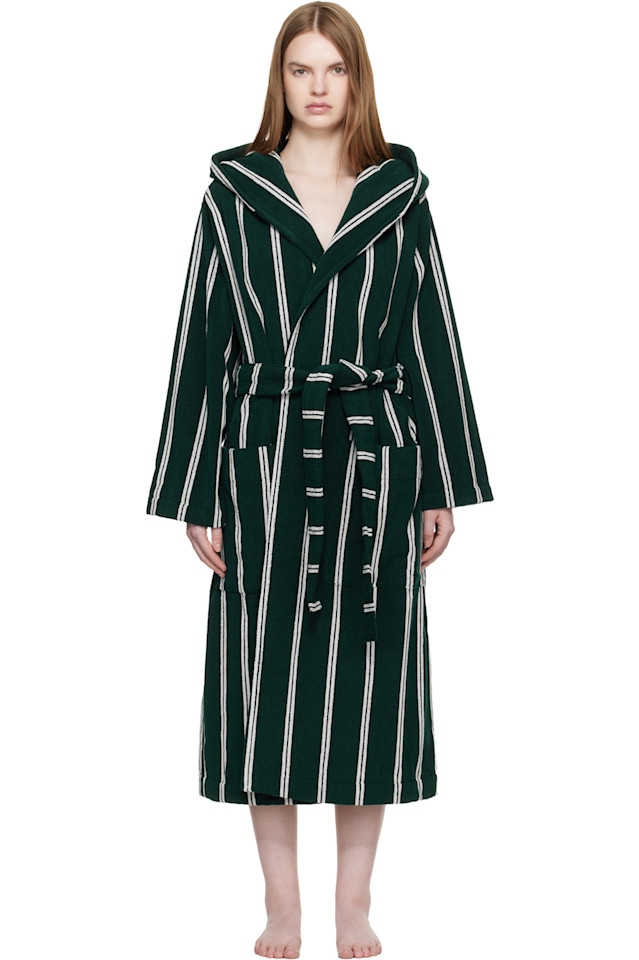 Tekla Зеленый махровый халат с капюшоном
Tekla Зеленый махровый халат с капюшоном