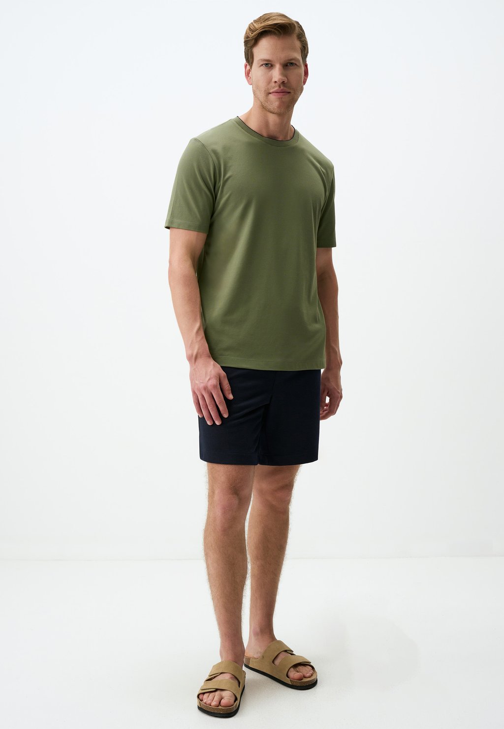 Базовая футболка STRAIGHT CREW-NECK Jimmy Key, светло-зеленый
Базовая футболка STRAIGHT CREW-NECK Jimmy Key, светло-зеленый