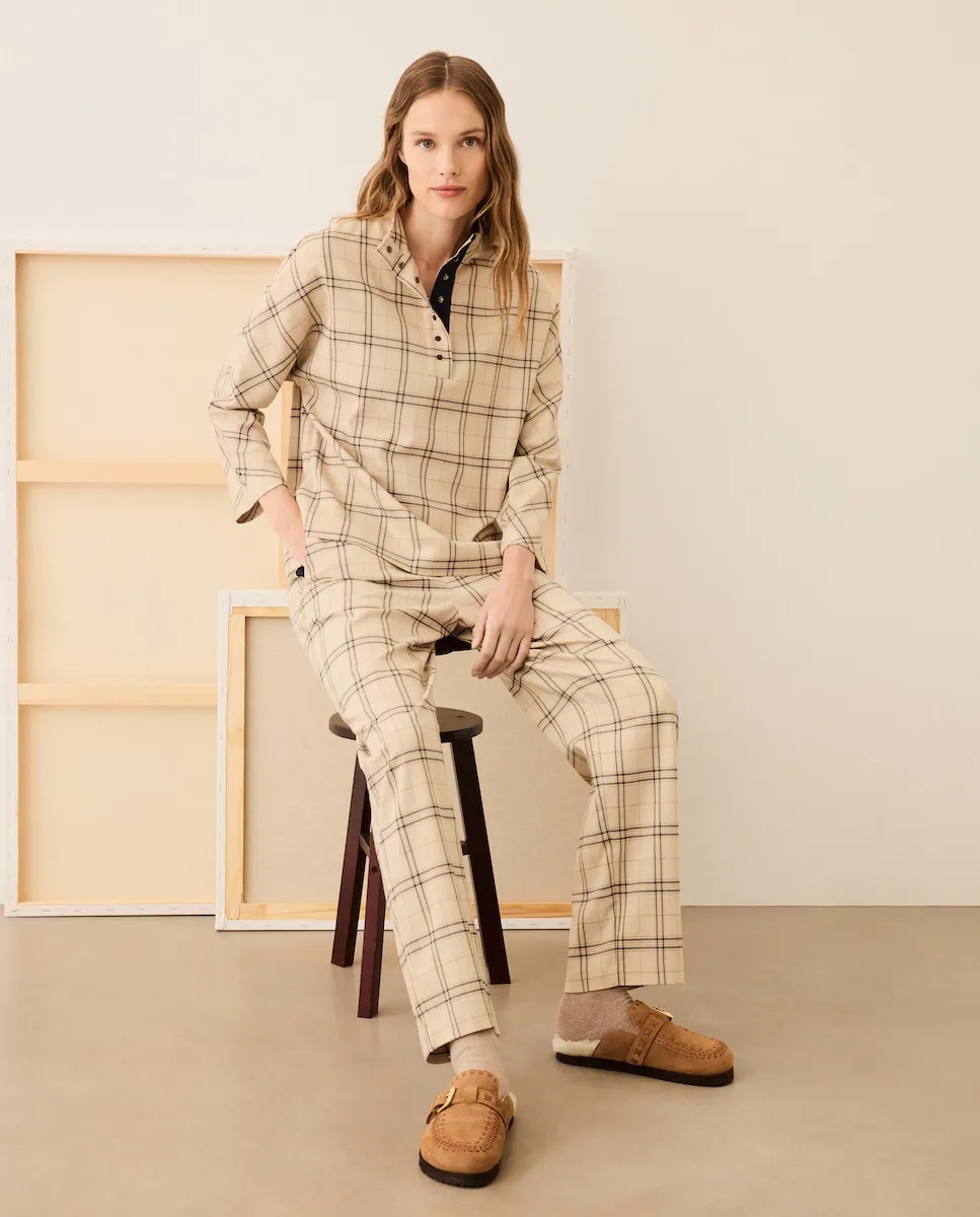 Клетчатая блузка белого цвета Stella Rittwagen
Клетчатая блузка белого цвета Stella Rittwagen