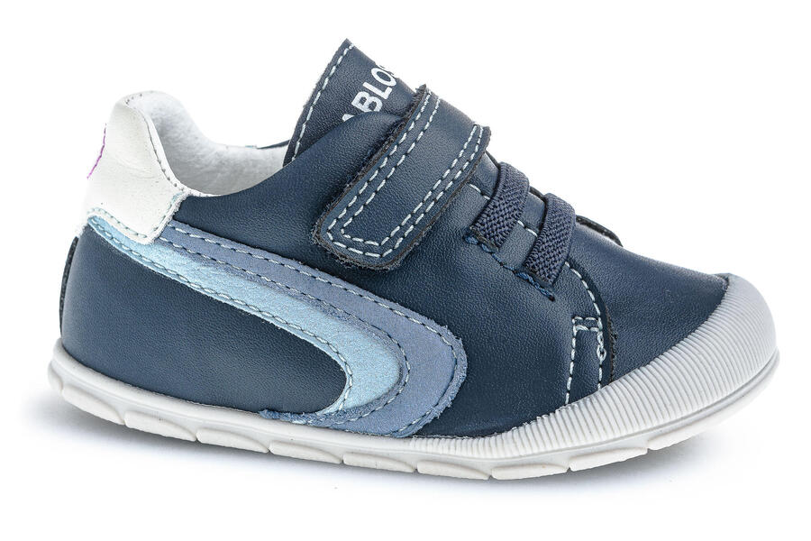 Кроссовки Pablosky модель 060320p цвет синий
Кроссовки Pablosky модель 060320p цвет синий