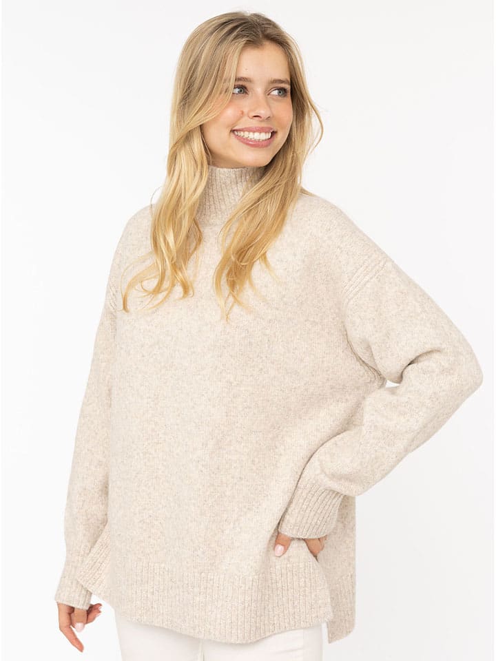 Бежевый свитер Zwillingsherz
Бежевый свитер Zwillingsherz