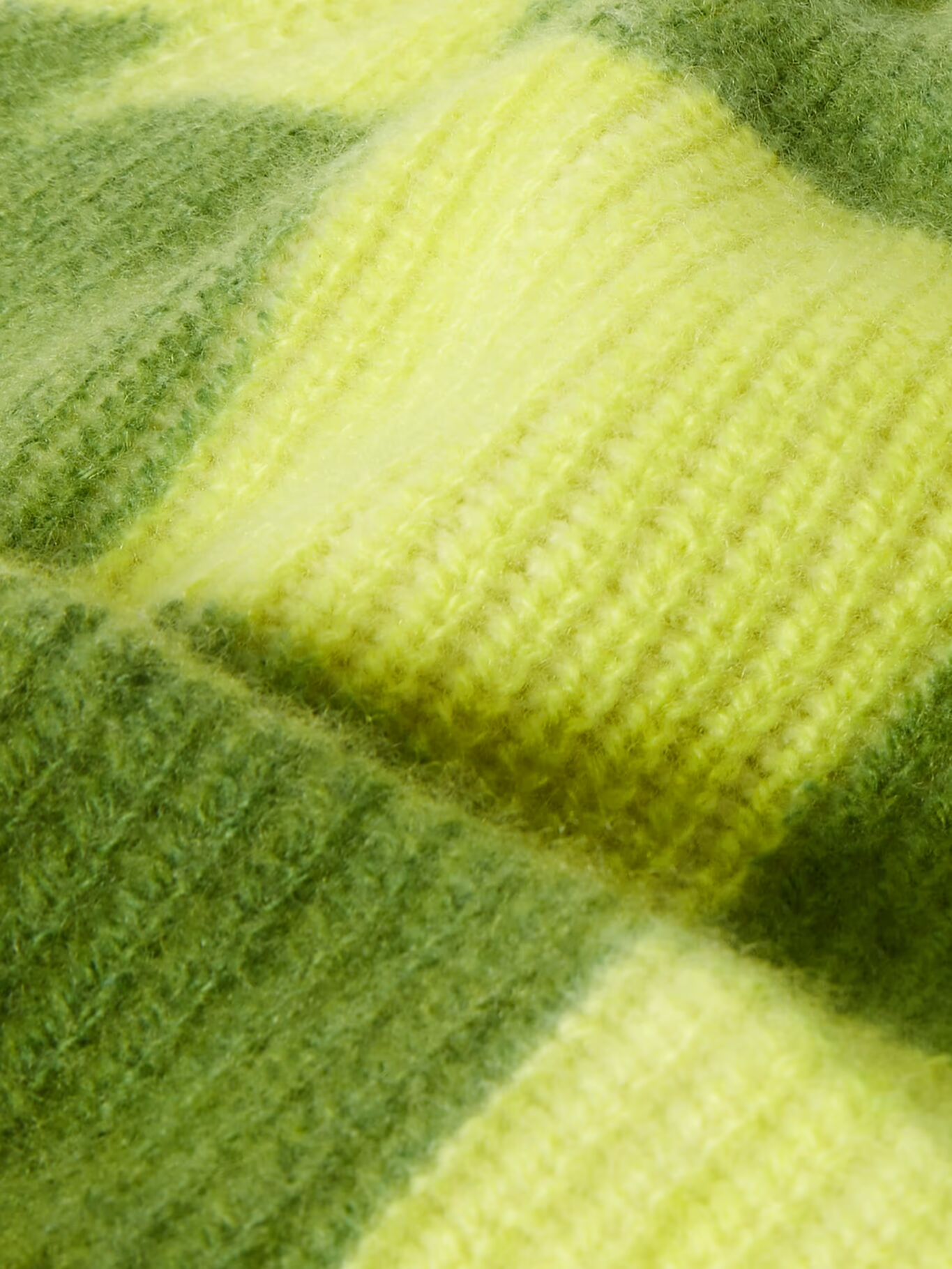 Кашемировая шапка в рубчик с шахматным узором THE ELDER STATESMAN, зеленый
Кашемировая шапка в рубчик с шахматным узором THE ELDER STATESMAN, зеленый