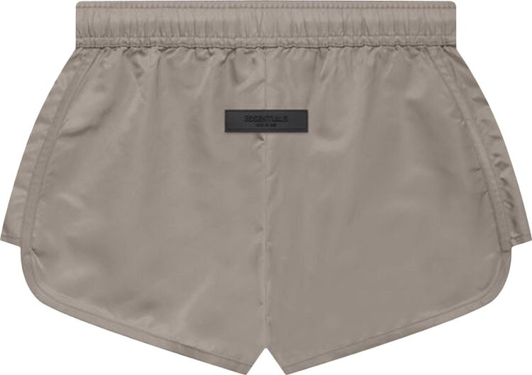Шорты Fear of God Essentials Running Short 'Desert Taupe', серый
Шорты Fear of God Essentials Running Short 'Desert Taupe', серый