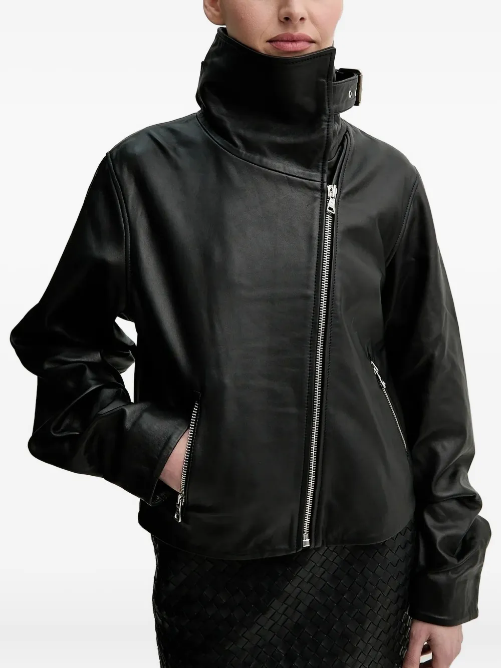 Кожаная куртка с поясом Won Hundred, черный
Кожаная куртка с поясом Won Hundred, черный