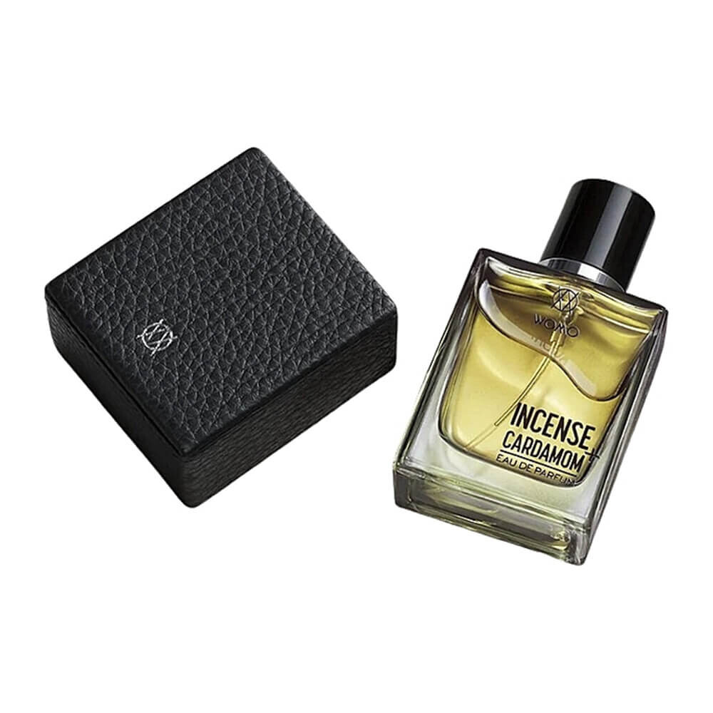 Парфюмерная вода Womo Incense + Cardamom Travel Edition, 100 мл
Парфюмерная вода Womo Incense + Cardamom Travel Edition, 100 мл