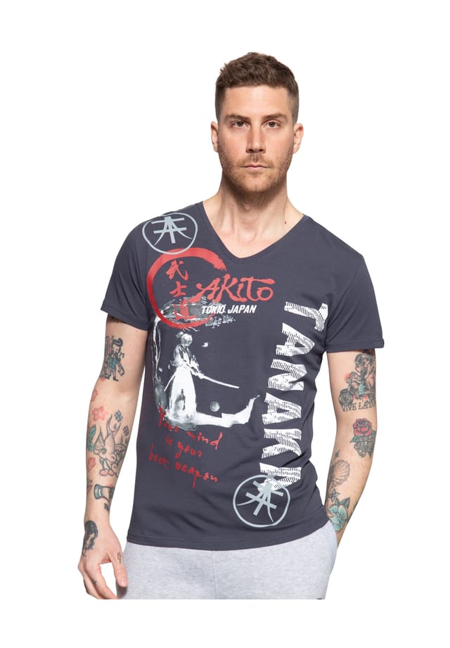 Футболка с принтом сильная Akito Tanaka, серый
Футболка с принтом сильная Akito Tanaka, серый