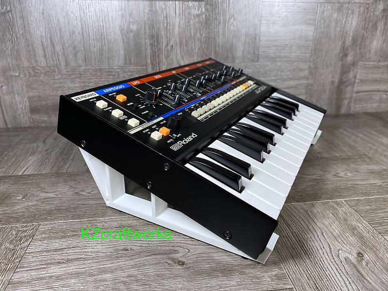 Подставка под углом 18º для контроллера Roland Boutique K-25M - Цвет БЕЛЫЙ - от производителя KZcraftworks - Продавец из США K-25m Boutique Series
Подставка под углом 18º для контроллера Roland Boutique K-25M - Цвет БЕЛЫЙ - от производителя KZcraftworks - Продавец из США K-25m Boutique Series