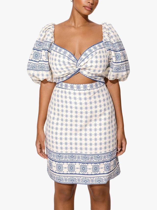 Июньское льняное богатое мини-платье Malina, цвет French Blue
Июньское льняное богатое мини-платье Malina, цвет French Blue