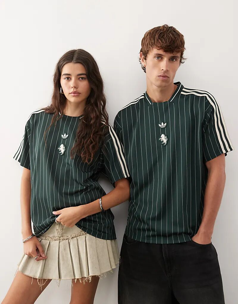 Футболка Adidas Football Juventus Icon темно-зеленого и белого цветов
Футболка Adidas Football Juventus Icon темно-зеленого и белого цветов