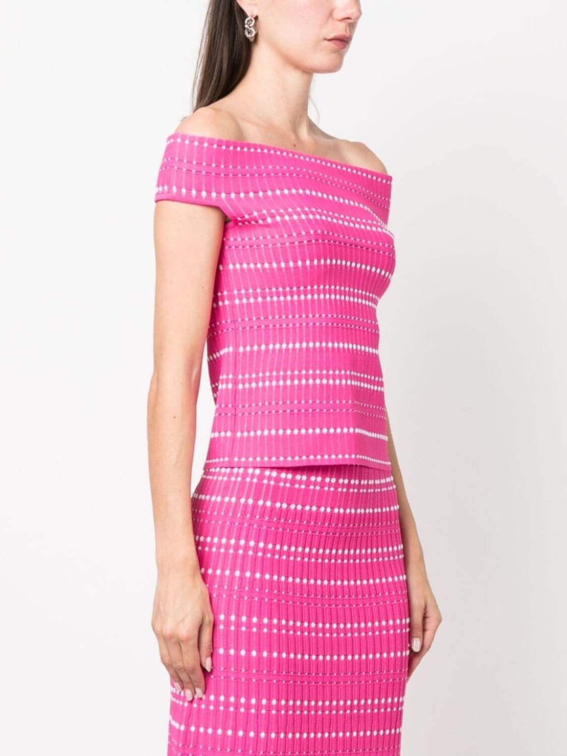 Alexander McQueen топ с открытыми плечами, розовый
Alexander McQueen топ с открытыми плечами, розовый