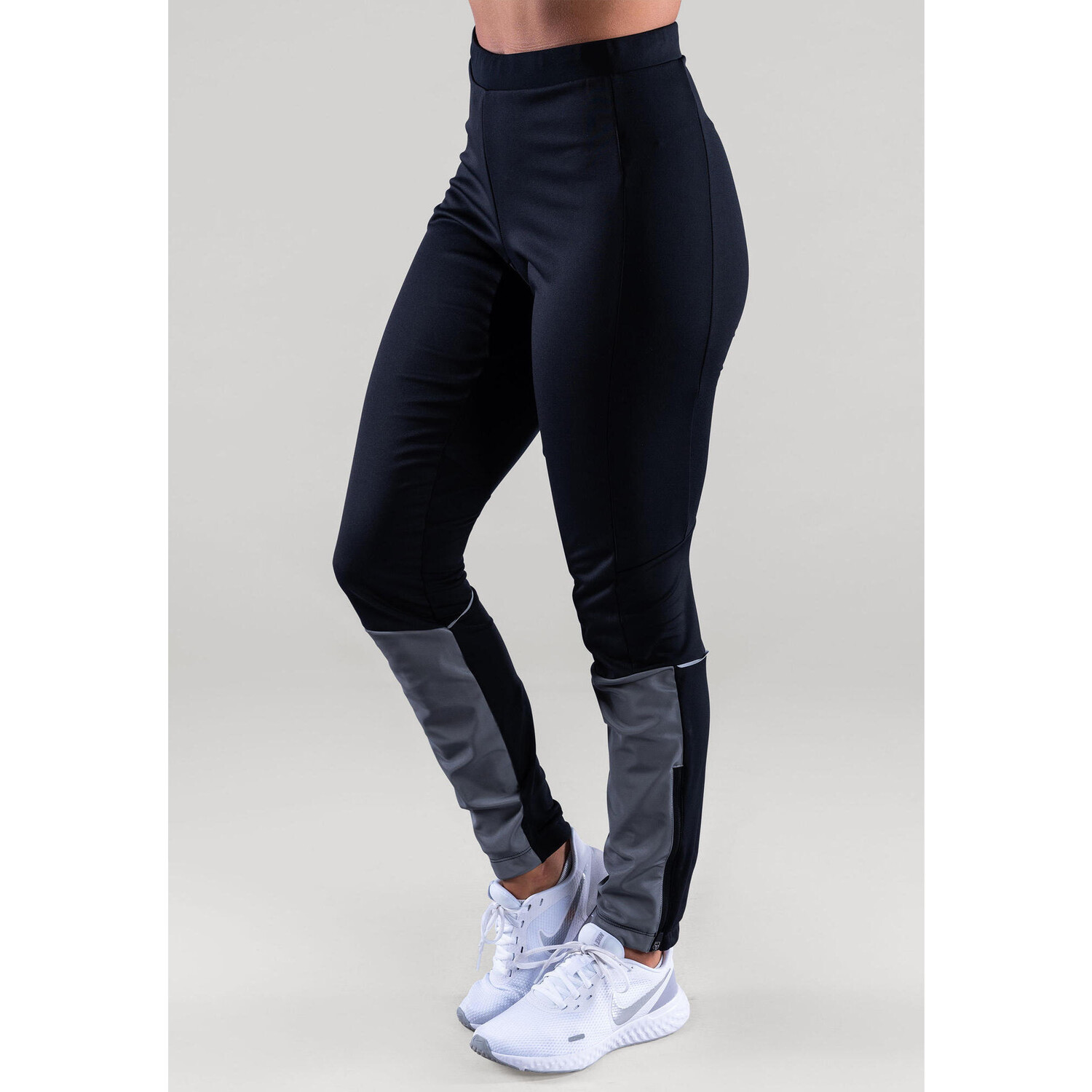 Термоштаны женские LASCANA ACTIVE, черный
Термоштаны женские LASCANA ACTIVE, черный