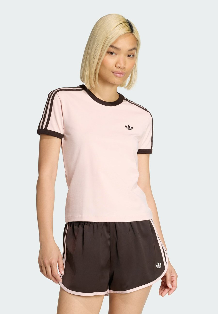 Футболка Adidas Originals TEE, Sandy Pink/Aurora Coffee/Light Pink, Коричневый, Футболка Adidas Originals TEE, Sandy Pink/Aurora Coffee/Light Pink
Футболка Adidas Originals TEE, Sandy Pink/Aurora Coffee/Light Pink, Коричневый, Футболка Adidas Originals TEE, Sandy Pink/Aurora Coffee/Light Pink