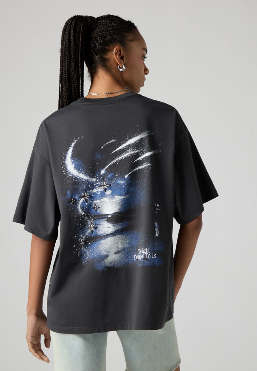 Футболка Levi's SHORT STACK TEE, The Night Belonged To Us Black Body/Black, Черный, Футболка Levi's SHORT STACK TEE, The Night Belonged To Us Black Body/Black
Футболка Levi's SHORT STACK TEE, The Night Belonged To Us Black Body/Black, Черный, Футболка Levi's SHORT STACK TEE, The Night Belonged To Us Black Body/Black