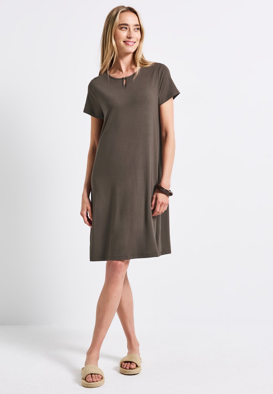 Платье Street One IN UNI, Braun/Mottled Brown
Платье Street One IN UNI, Braun/Mottled Brown