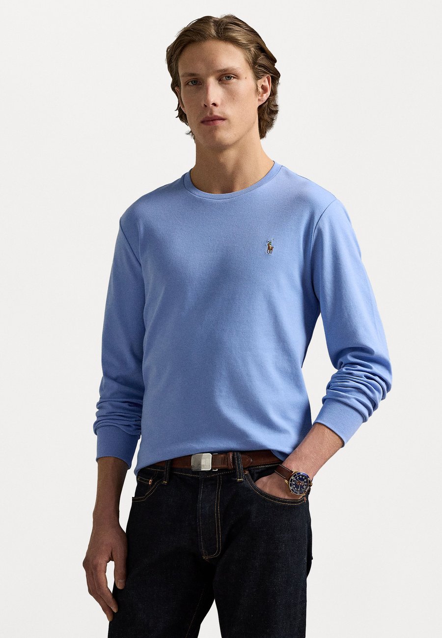 Футболка Polo Ralph Lauren CUSTOM SLIM FIT SOFT COTTON T-SHIRT, Fall Blue/Brown
Футболка Polo Ralph Lauren CUSTOM SLIM FIT SOFT COTTON T-SHIRT, Fall Blue/Brown