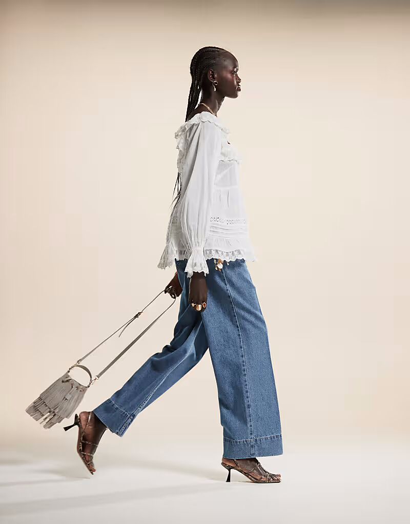 Джинсы широкого кроя со стрелками спереди, средне-белые Asos Design
Джинсы широкого кроя со стрелками спереди, средне-белые Asos Design