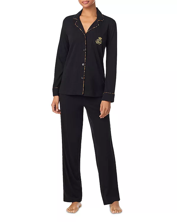 Пижамный комплект с длинными рукавами, воротником-стойкой и длинными брюками. Ralph Lauren, черный
Пижамный комплект с длинными рукавами, воротником-стойкой и длинными брюками. Ralph Lauren, черный