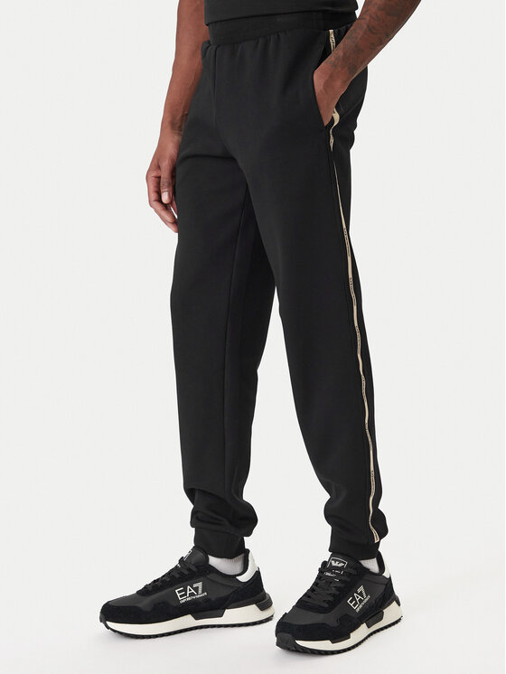 Спортивные брюки regular fit 7M001482 AF12660 UC001 Ea7 Emporio Armani, черный
Спортивные брюки regular fit 7M001482 AF12660 UC001 Ea7 Emporio Armani, черный