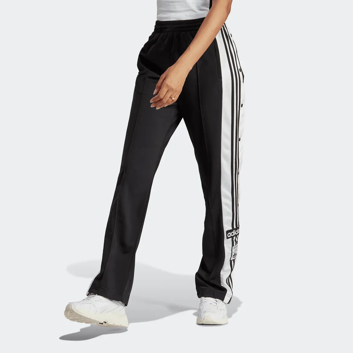 Спортивные брюки adidas Originals Adibreak Pant, черный 
Спортивные брюки adidas Originals Adibreak Pant, черный